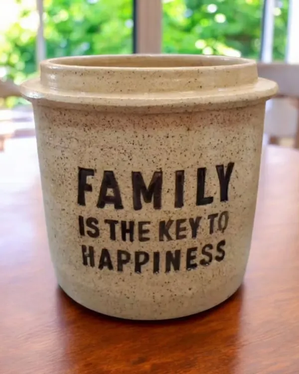 This custom ceramic caddy was designed and handcrafted for a restaurant. It's a perfect example of how I can tailor functional pieces for commercial use. DM me for custom orders.