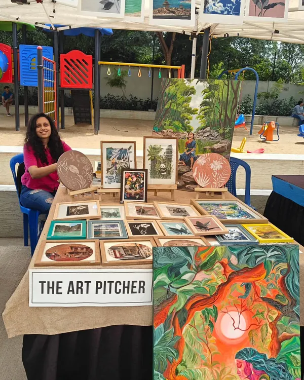 Here I am at an art market in Bangalore, celebrating Onam with my collection. It was a beautiful day with lovely weather, and I enjoyed connecting with fellow art lovers.