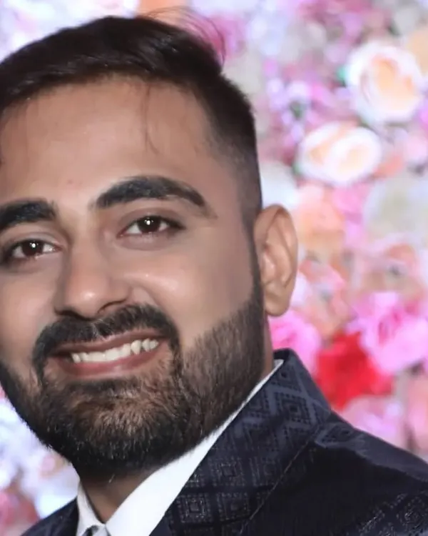 This is the result I aim for: a flawless, fresh look perfect for a reception. I focused on evening out his skin tone and controlling shine for the cameras, ensuring he looked sharp and confident without the makeup being obvious.
