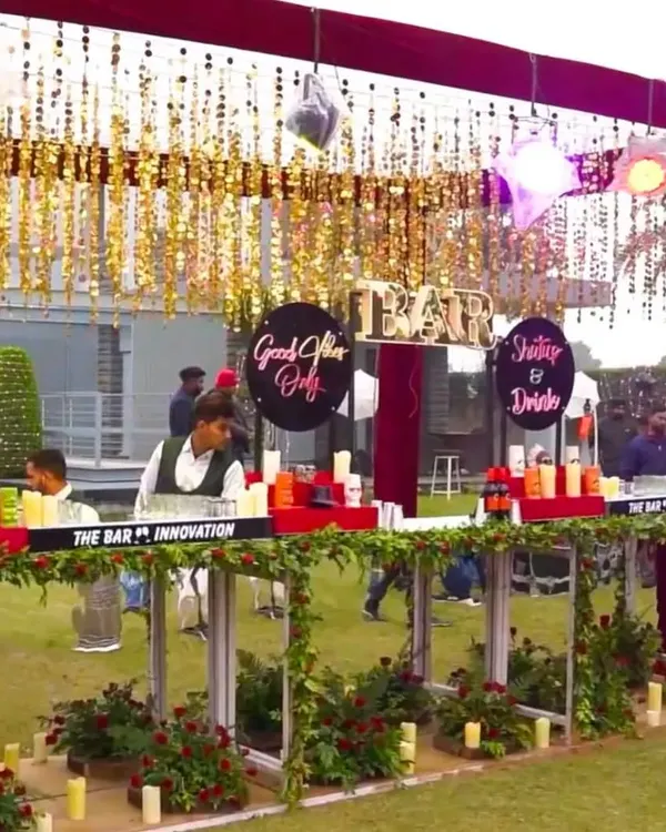 This daytime bar setup shows our ability to create a fun and inviting space for guests. We managed the entire station, from the physical bar and signage to coordinating with the bartending staff.