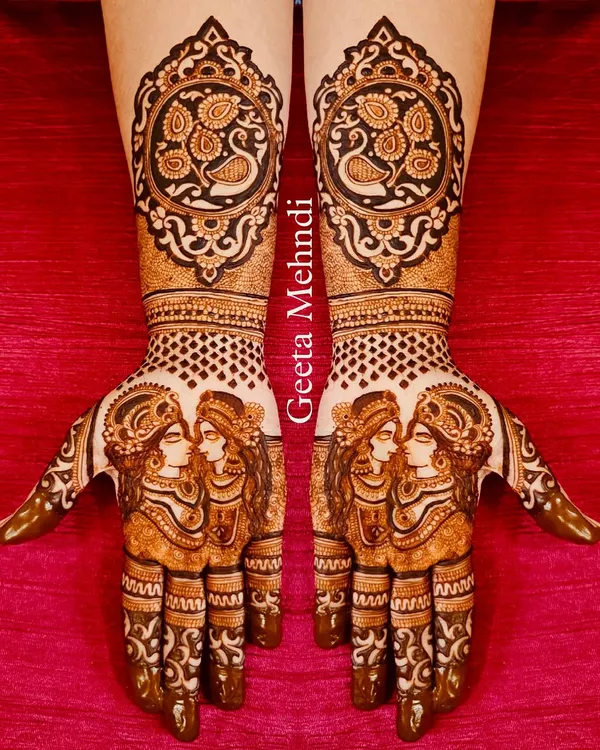 A divine Radha-Krishna portrait. The love between them is captured in their gaze. This is a very popular and blessed design for brides.