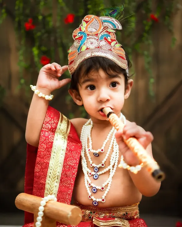 My little Ladoogopal in his element. These Janmashtami mini-sessions are the perfect way to capture your child's divine innocence and create memories that connect with our traditions.