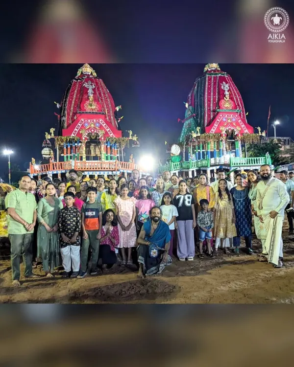 This is what our yatra is about: a journey of devotion and togetherness. Here is our Aikia family during the Rath Yatra, feeling deeply connected to the divine, to each other, and to a timeless tradition under the stars.