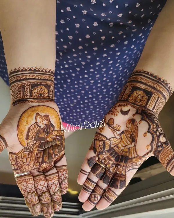 A complete Karwa Chauth story, with a romantic couple portrait on one hand and a depiction of the wife performing the ritual on the other.