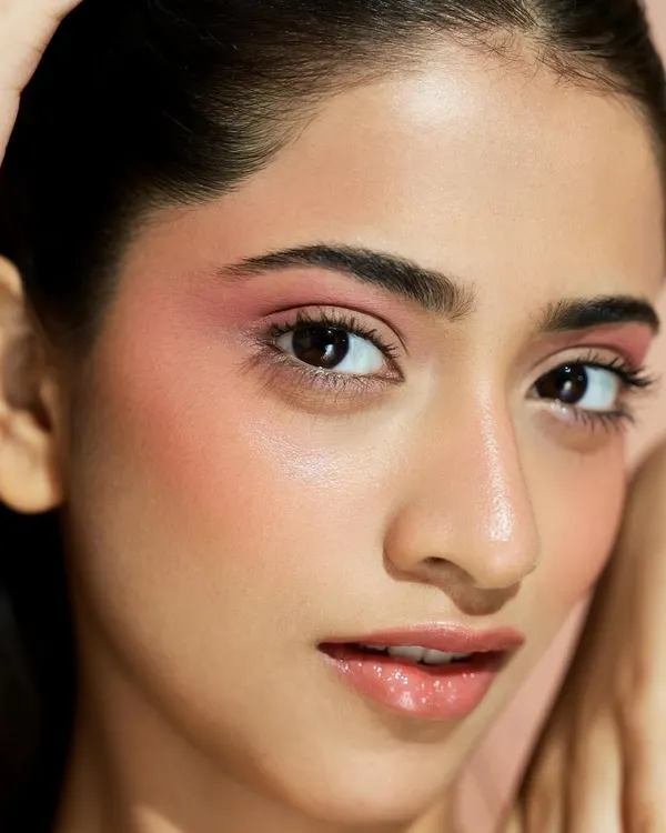 My biggest passion is skin work. Look at this glass skin beauty created by my student Simran. The skin is luminous, hydrated, and looks incredibly natural.