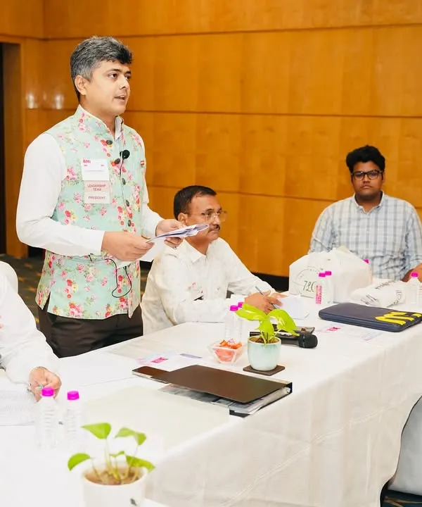 As President of my BNI chapter, I often share my learnings. Here I am addressing my fellow entrepreneurs on the importance of mindset, time balance, and credibility in networking.