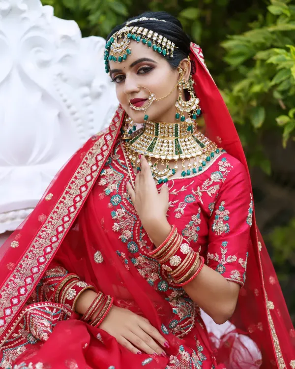 This is the kind of flawless, professional North Indian bridal makeup look I teach my students to master. From the perfectly blended eyeshadow to the radiant skin finish, every detail is crafted to make the bride look and feel stunning on her special day.
