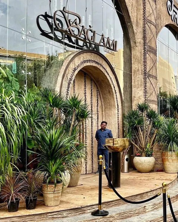 Come for the food, stay for the vibe. We decked out the grand entrance of Baglami in BKC, Mumbai, with some of our most exclusive plant species to create a lush and welcoming experience from the moment you arrive.