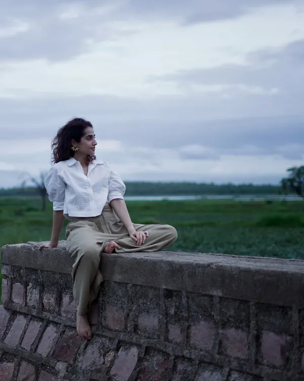 Self-preservation is a quiet form of self-love. Here, I'm taking a moment for myself in nature, remembering that it's okay to protect my energy and come back home to myself.