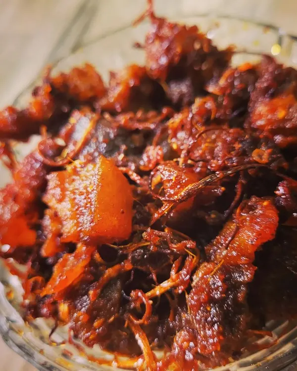 This is my signature spicy pork pickle, made with tender pork, smoky dry bamboo shoot, and a kick from real king chilli. It's a flavour-packed jar that brings the authentic taste of Naga cuisine right to your table.