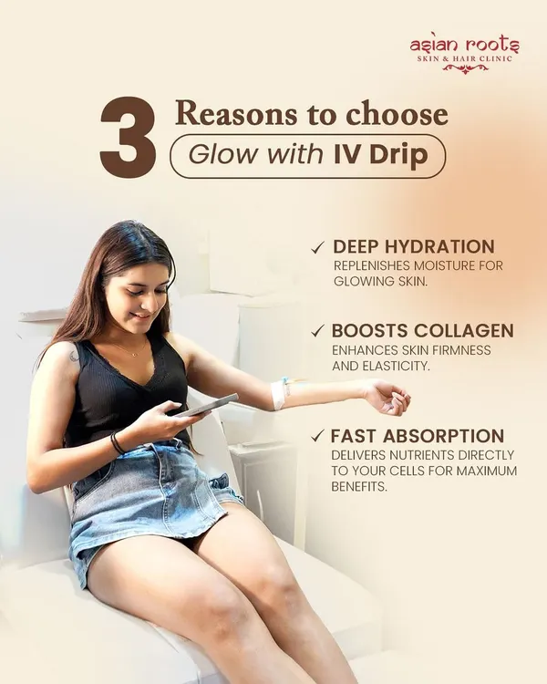 This graphic outlines three key reasons to choose my "Glow with IV Drip" therapy. It provides deep hydration, boosts collagen for improved firmness, and ensures fast absorption of nutrients for maximum benefits from the inside out.