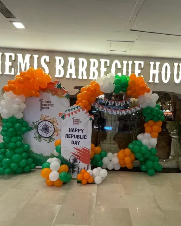 A full view of the Republic Day balloon arch and backdrop I created for a corporate client. The setup includes a large, freestanding photo backdrop and a welcoming arch, perfect for entrances.