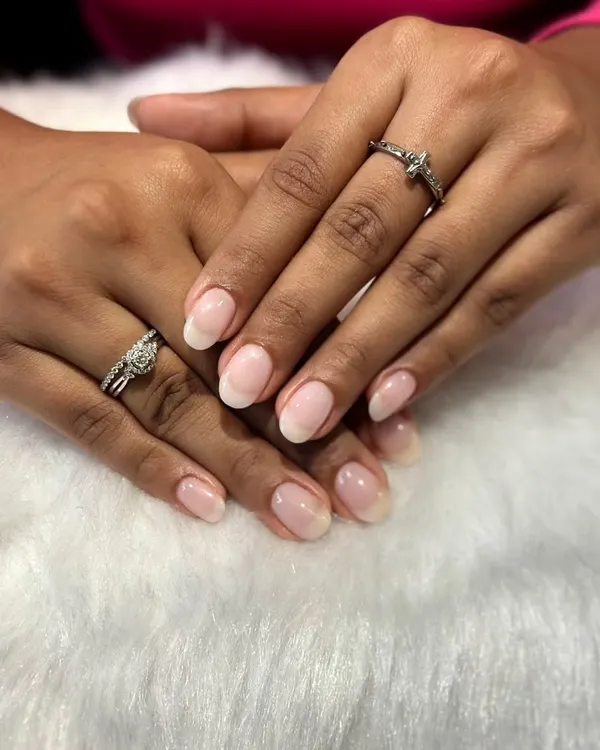 For a clean, natural, and polished look, I created this set of short, oval extensions with a sheer nude-pink overlay. It's the perfect 'your nails but better' style for everyday elegance.