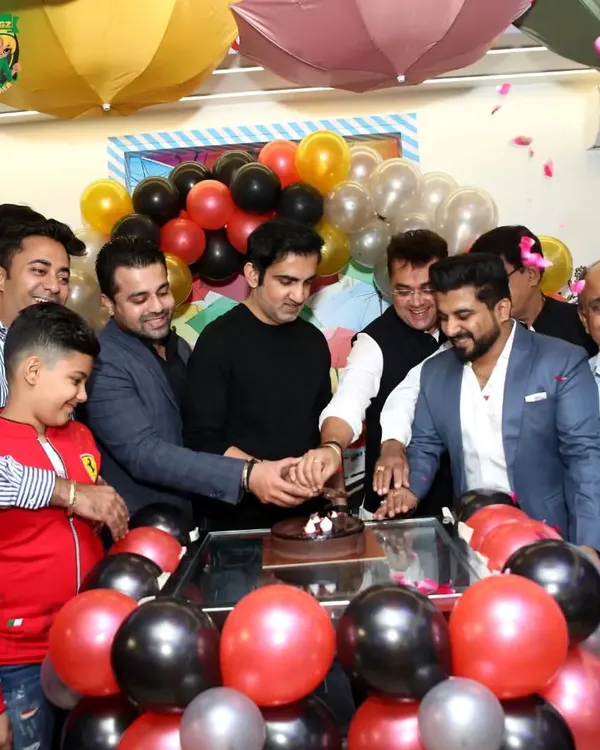 I was honored to have cricketer and Member of Parliament, Mr. Gautam Gambhir, inaugurate our first center in East Delhi. It was a memorable start to our journey of creating fun for families.