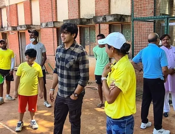 Olympic Gold Medalist Neeraj Chopra speaking with our players and coaches. These interactions with sports icons provide invaluable motivation and inspiration for our young athletes.
