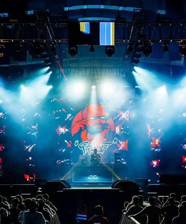 The whole stage is my playground. Commanding the Gully Fest 2024 mainstage with a massive light show and my signature logo on the big screen.
