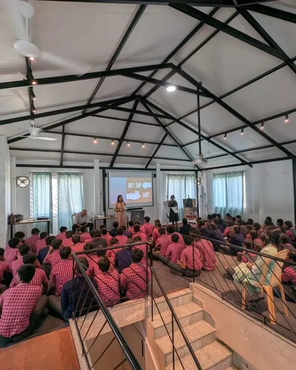 A wide view of our workshop at Lawrence High School. It's amazing to see so many students engaged and eager to learn about animal welfare. Change starts with education, and these children are the future.
