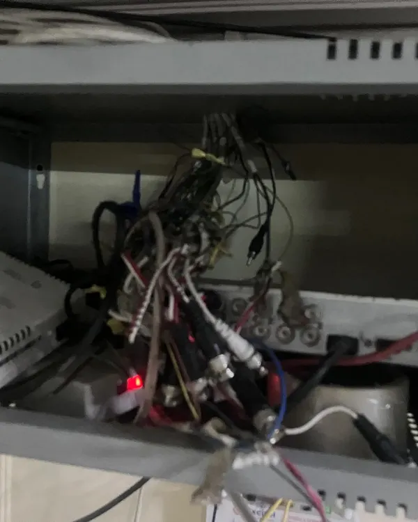 A prime example of poor wiring that leads to frequent breakdowns. We specialize in diagnosing and fixing these kinds of hazardous and inefficient CCTV repair jobs.