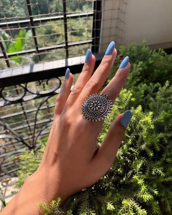 Let’s welcome summer with these serene blue nails. This color is so fresh and clean, perfect for a client who wanted something for college every day.