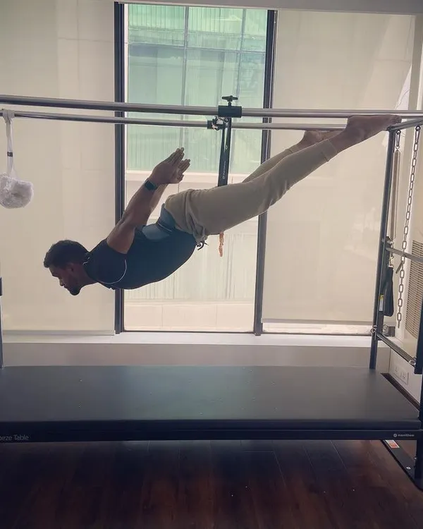 This is what it means to fly high. My philosophy is built on pushing limits to achieve total body control, strength, and agility. This is the peak of what we can accomplish together.