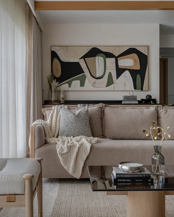 This large-scale abstract piece was custom-made to be the centerpiece of a beautiful Mumbai living room. I work with clients and interior designers to create art that perfectly complements the room's aesthetic, from the color palette to the overall mood.