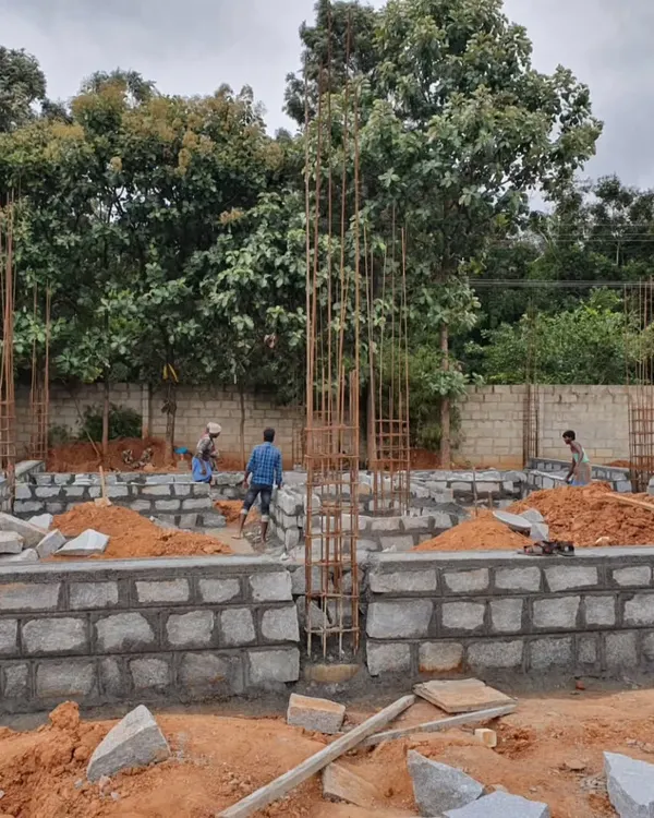 The beginning of our journey at the Campus Biovet site in June 2020. This image shows the foundation work for the 45,000 sq. ft. canteen and office block, the largest project for our studio at the time.