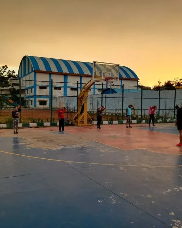 An early start at our Vidyaranyapura basketball camp. We believe a good warm-up is key to a great session and helps build the overall fitness and stamina needed for the game.