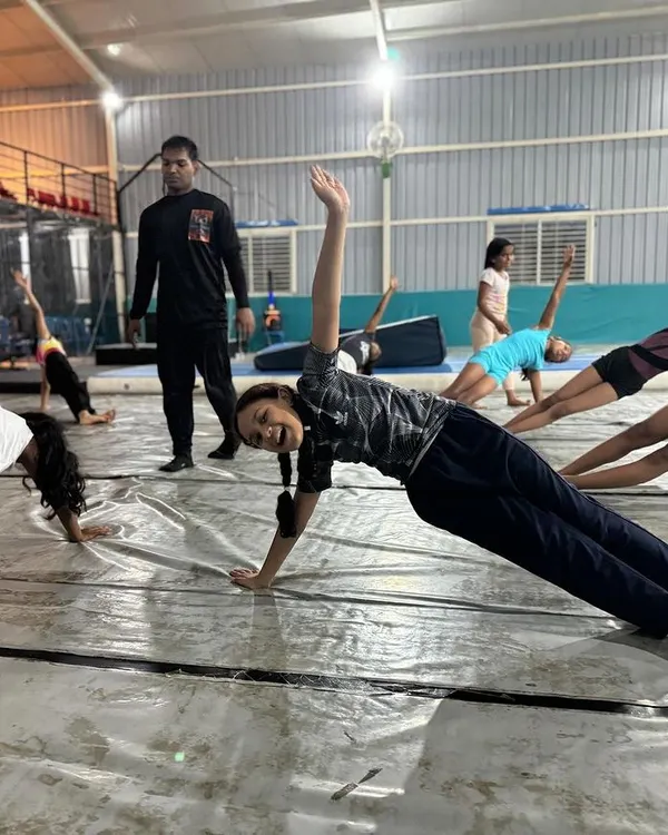 Strong cores make strong gymnasts. Our classes always include conditioning work like these side planks to build the stability required for every apparatus.