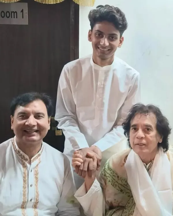 A beautiful memory from the Guru Purnima celebration in Mumbai, in honour of the legend Ustad Allah Rakha Khan Sahab. Here I am with Ustad Zakir Hussain ji and my son.