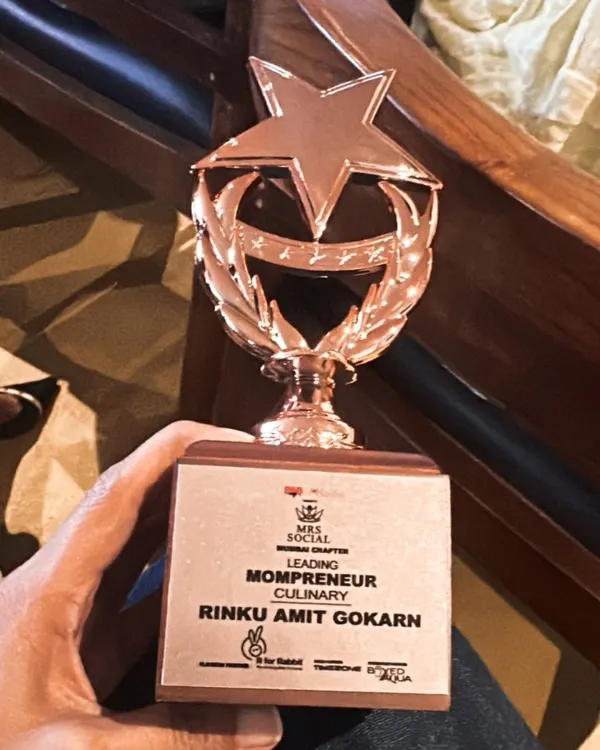 We are so honored to have received the "Leading Mompreneur" award in the culinary category from Mrs. Social, Mumbai Chapter. This award represents the passion and dedication we pour into our edible art.