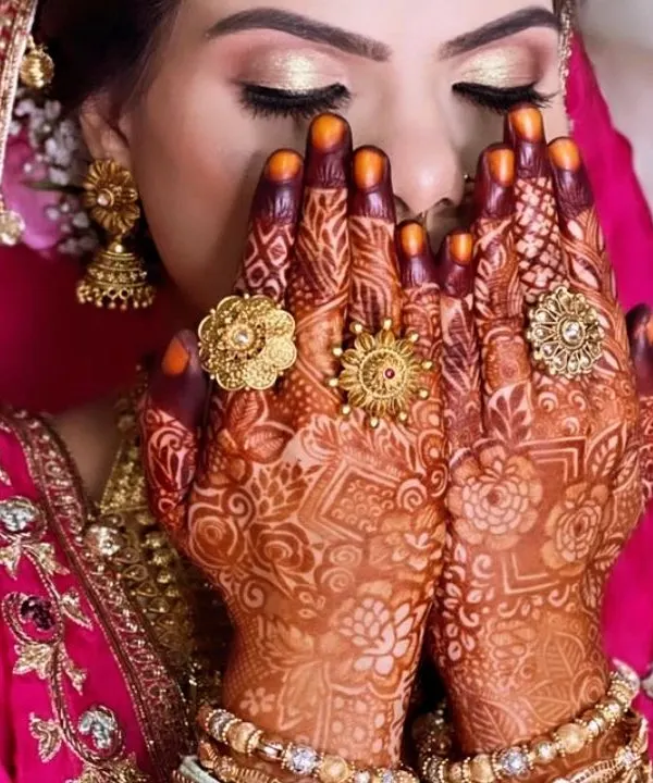 This is the result of my organic henna after 48 hours. A stunning, deep maroon color that looks incredible in photos and is the perfect finishing touch for a bride.