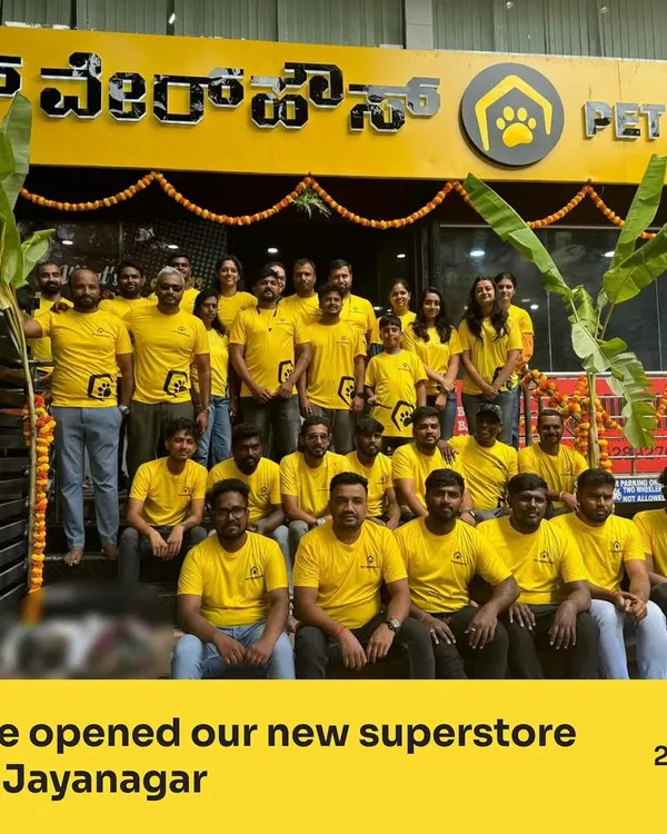 Celebrating the opening of our new superstore in Jayanagar. Our entire team was thrilled to bring our combination of expert care and comprehensive pet supplies to another neighborhood.