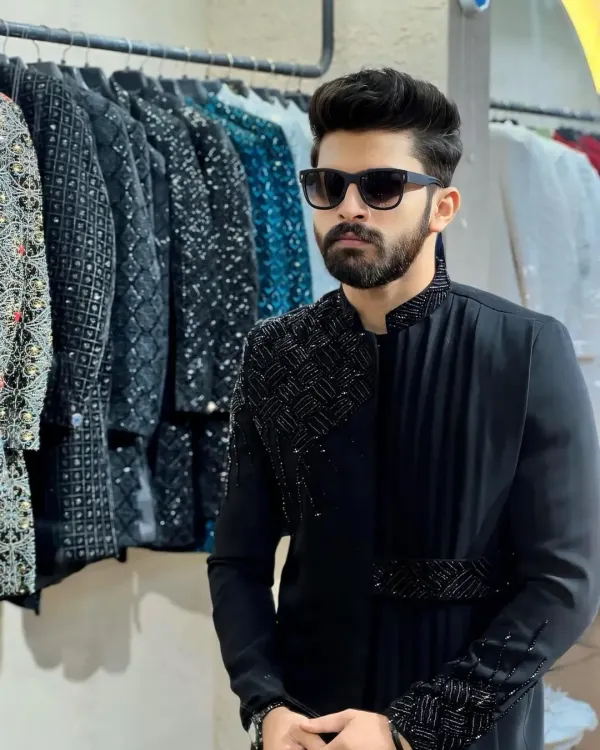 A closer look at my black draped Indowestern set. The design features a structured jacket with an integrated pleated drape, detailed with geometric black beadwork for a sharp, modern aesthetic.