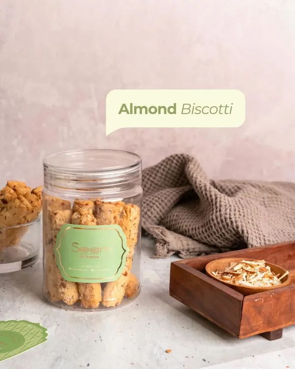 Some days call for crunch, some for comfort. This jar of Almond Biscotti is perfect for those cravings, made the old-school way with clean ingredients to go with your chai.