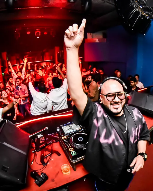 That feeling when the beat drops and the whole club is one with you. This was a crazy Saturday night, bringing a mix of Bollywood and Punjabi hits to a packed house.