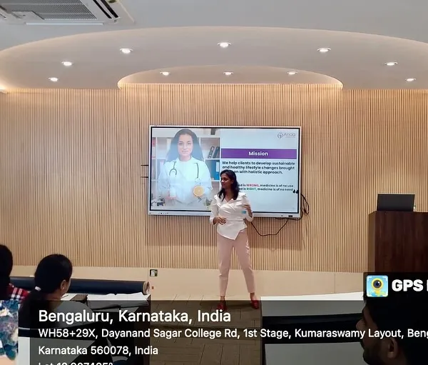 I believe in making nutrition education engaging and accessible. Here I am, addressing students at Dayananda Sagar Business School in Bengaluru, discussing how to build a healthy lifestyle that supports their academic and future entrepreneurial goals.