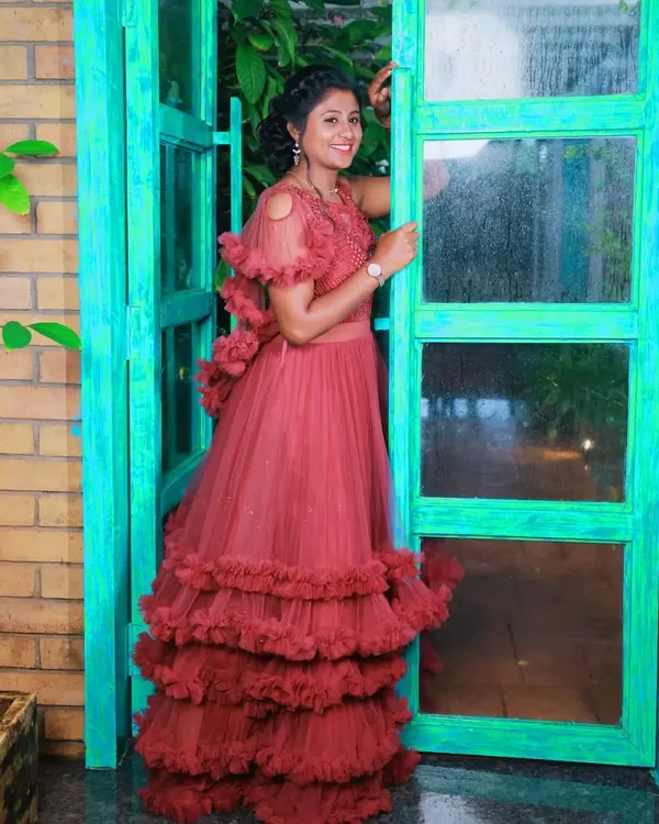 A beautiful solo portrait from a pre-wedding shoot. I provided this lovely tiered gown and created a soft, romantic updo and makeup for the bride-to-be.