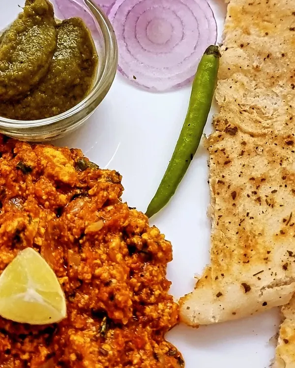 My Amritsari Paneer Bhurji is a real crowd-pleaser. I cook fresh paneer in a rich, tangy tomato gravy with simple spices and serve it with soft kulchas. It’s a perfect main course for any lunch or dinner party.