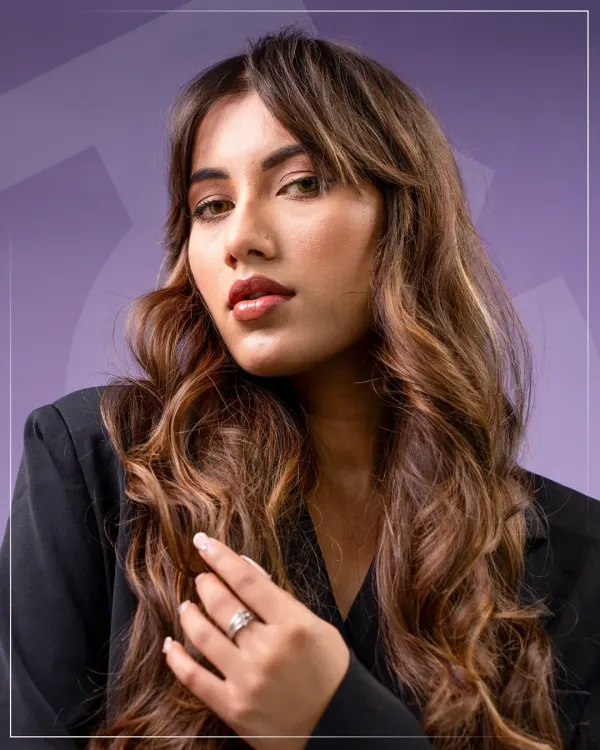 We believe makeup should enhance, not mask. This look is all about creating a flawless, radiant base, defining the eyes with soft-smoky tones, and finishing with a perfectly sculpted lip for an effortlessly polished feel.