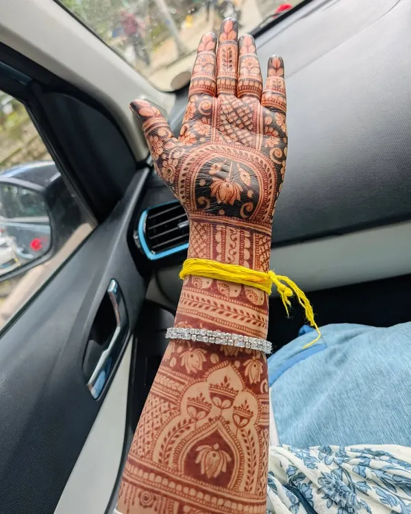 A perfect example of the stunning dark stain my organic henna produces. This is the result of proper aftercare and high-quality, chemical-free paste.
