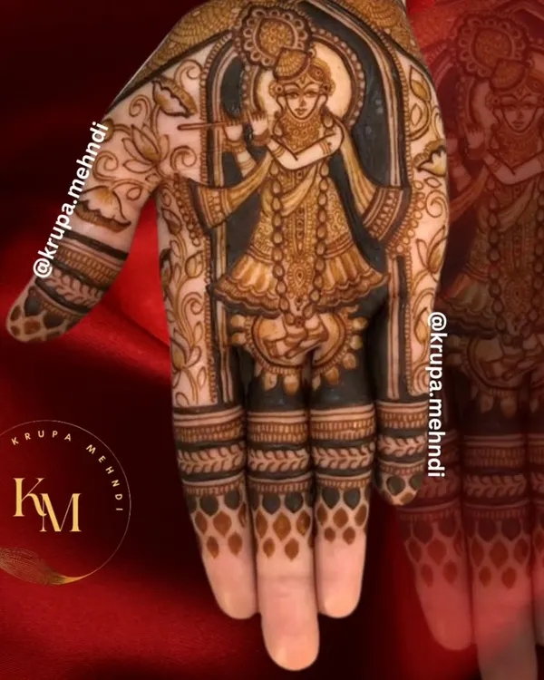 An elegant portrait of Shreenathji, perfect for bringing a divine touch to any festival. The intricate details and bold shading make this design stand out.