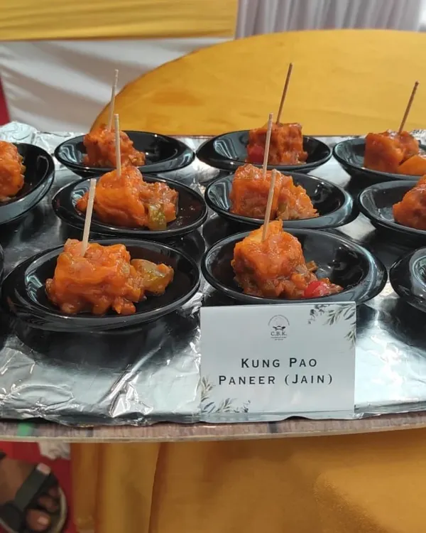 An example of our innovative Jain cooking: Kung Pao Paneer. This popular Pan-Asian dish is recreated without any root vegetables, delivering all the spicy and savory flavors you expect.