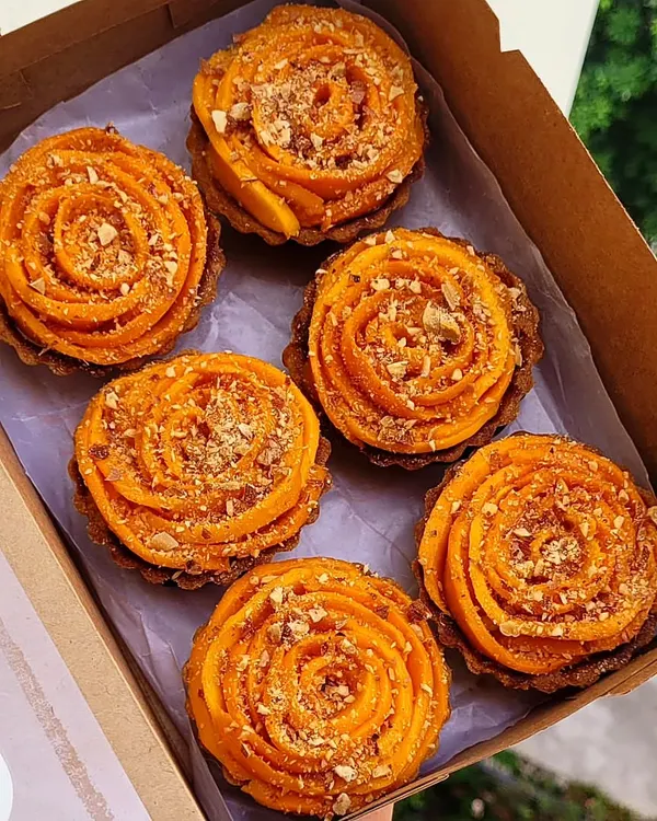 These mango tarts are to die for. I start with a buttery, crispy pastry shell, fill it with a dreamy creme patissiere and fresh mango puree, and top it with beautifully arranged fresh Alphonso mango slices and crunchy almonds.
