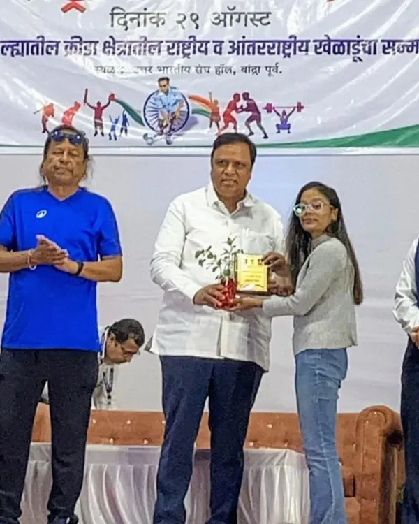 I was honored to be recognized at a fellowship ceremony on National Sports Day for our contribution to the sports community in Mumbai.