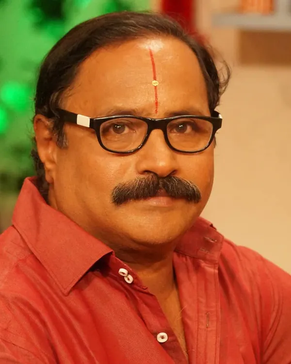 This is my father, Sri. Ranganath Iyengar, the founder of our catering business. His passion for authentic Iyengar cuisine and his 39 years of experience are the foundation of everything we do.