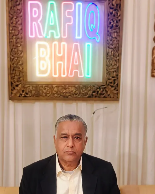 This is me, Rafiq. I have been in this business since 2001, and my biggest happiness is serving food that makes people say "Wah bhai!".