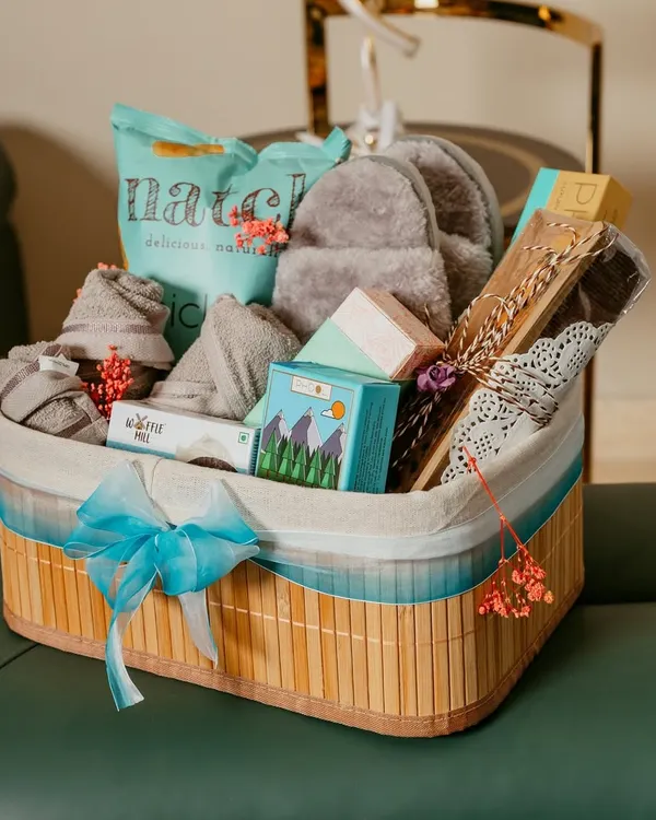A close-up of our pamper hamper, designed to provide a complete self-care session. This gift includes everything needed for a relaxed time, making it a thoughtful present for employee wellness programs or as a thank you to a valued client.