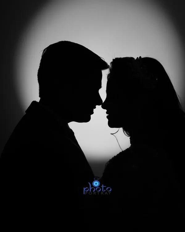 A classic silhouette portrait from an engagement shoot. Using backlighting, I create a timeless and romantic image that focuses on the couple's profile and connection.