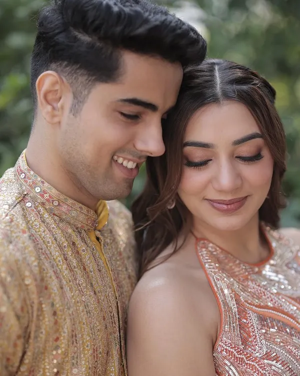 This is the look I live for. A close-up on that beautiful, dewy skin finish for a God Dhana ceremony. My focus is always on enhancing your natural features to create a radiant glow that feels light and looks flawless.