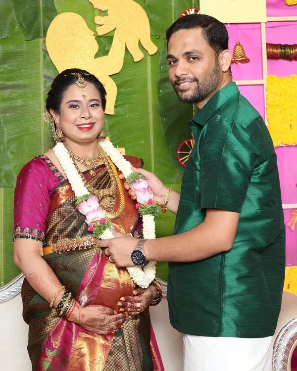 A radiant glow for a special mom-to-be at her baby shower. The makeup is soft and beautiful, celebrating this wonderful milestone.